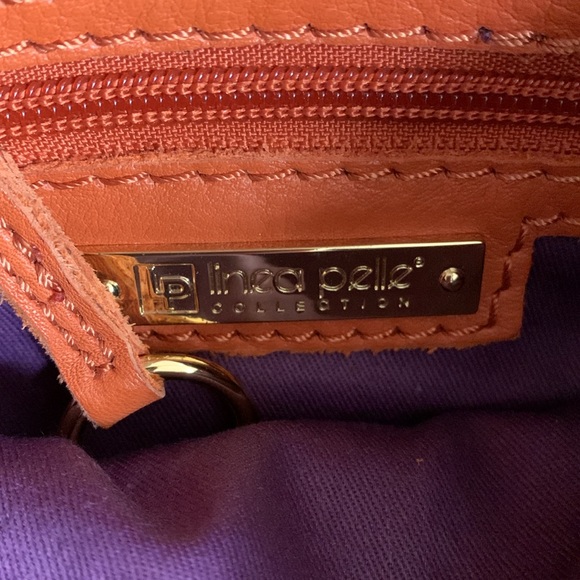 Linea Pelle Cross Body Bag - Picture 6 of 8